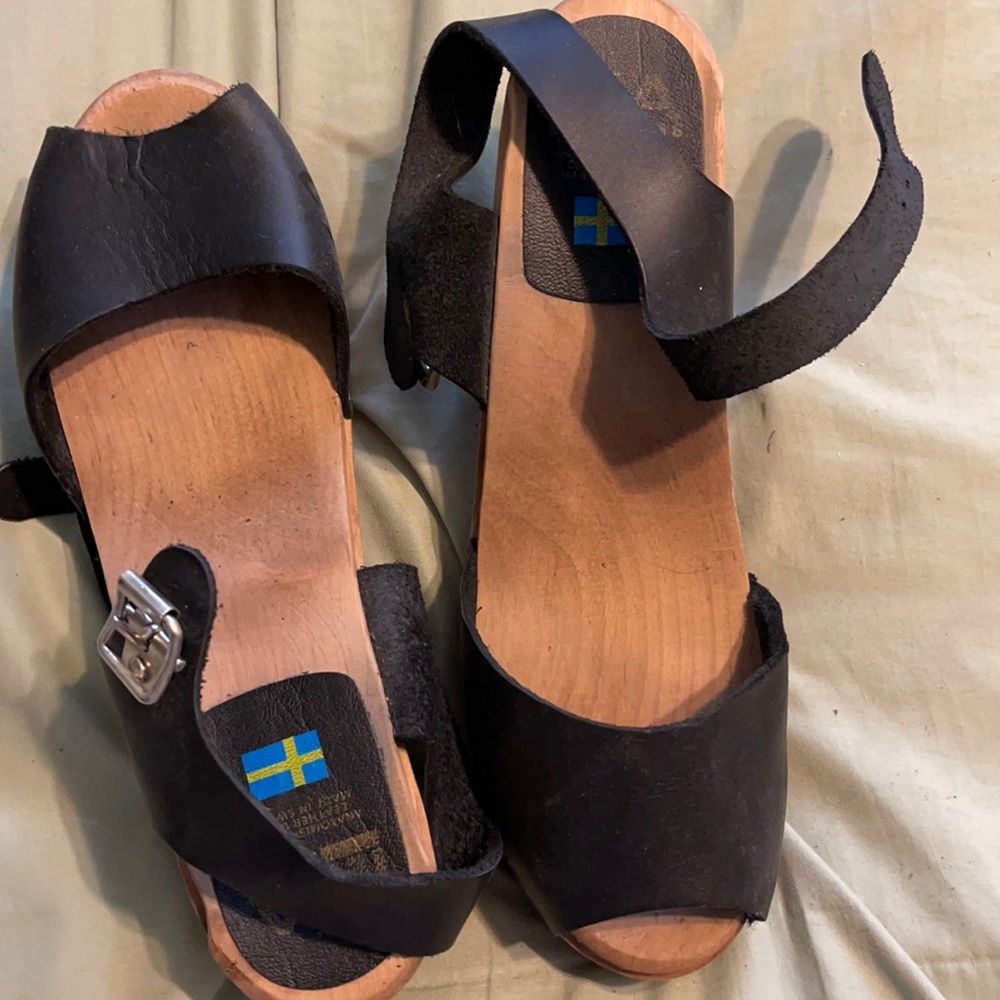 Mía women's abba clog-inspired sandal  size 41